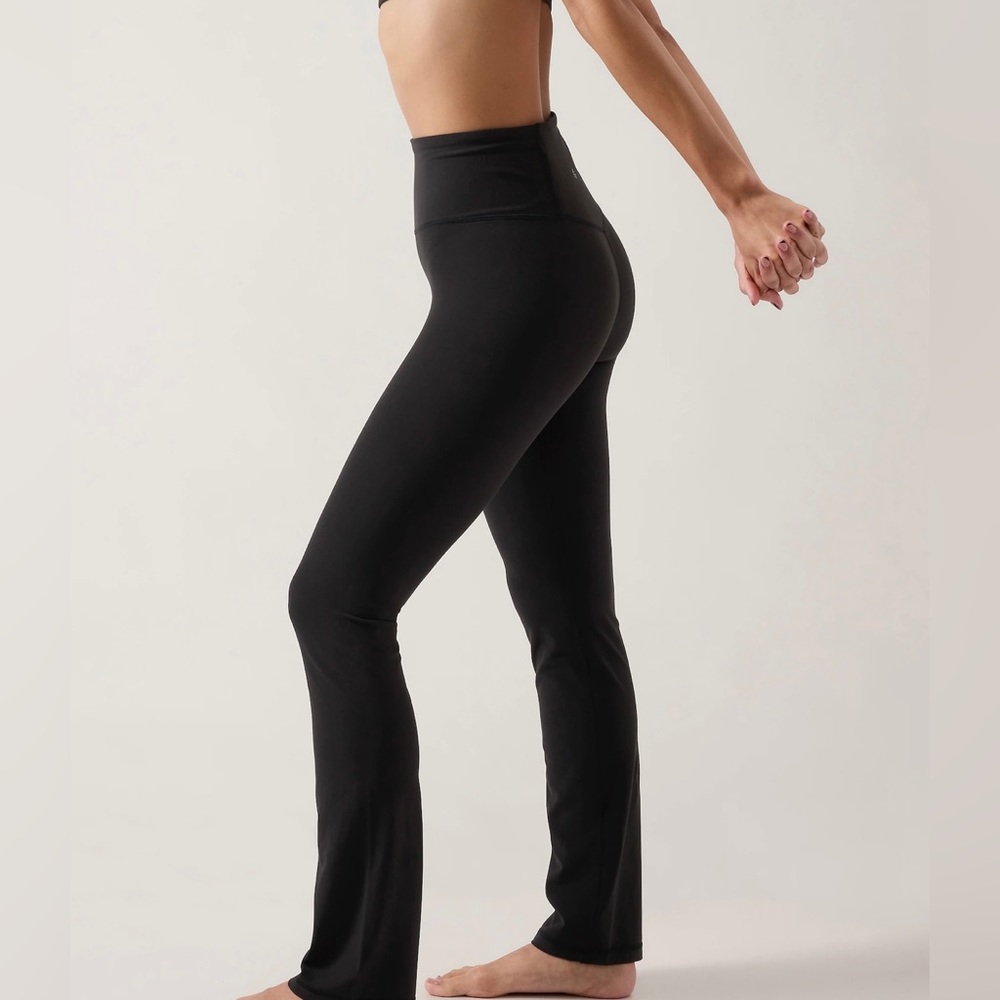 Athleta Elation straight leg pant